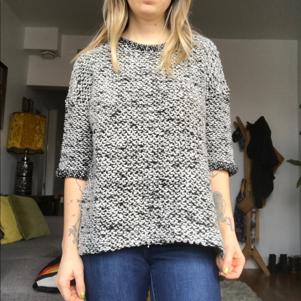 H&M Knitted 3/4 Sleeve Split-Hem Sweater
